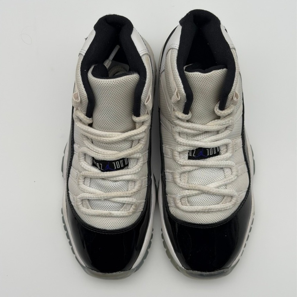 Jordan‎ 11 Retro Concord 378038-100 4Y - Picture 5 of 13